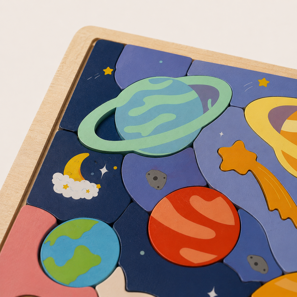 Puzzle Montessori en bois – Système solaire