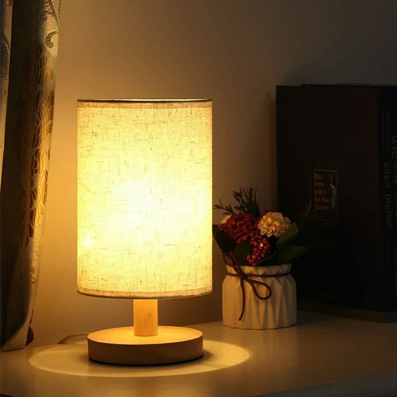 Lampe de chevet allumé - Espace Enfant