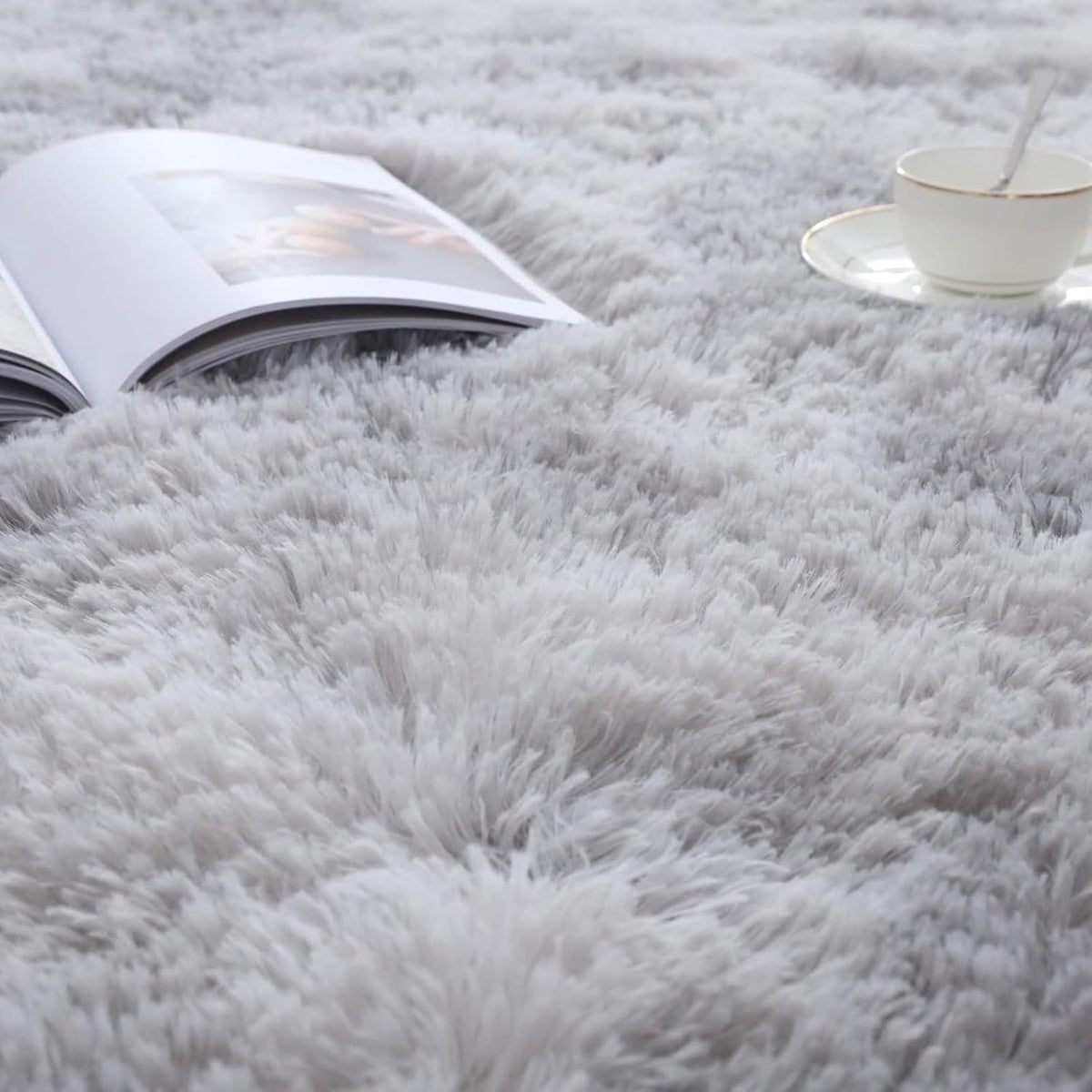 Tapis chambre poil long gris zoom - Espace Enfant
